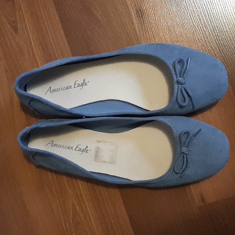 AMERICAN EAGLE Faux Suede Blue Ballerina Flats - Ladies Size 10W